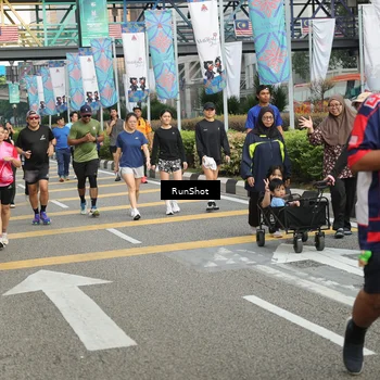 Runner Photo 4746609