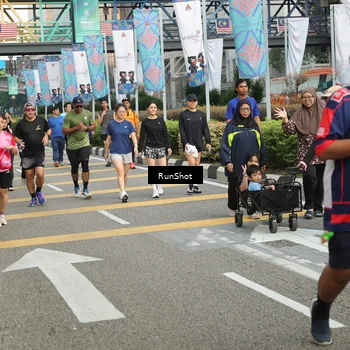 Runner Photo 4746632