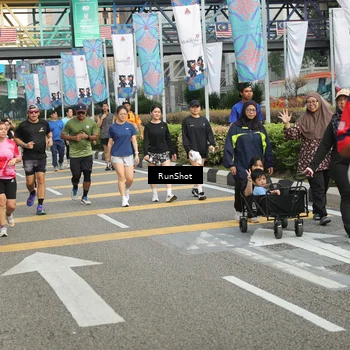 Runner Photo 4746659