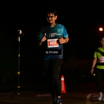 Runner Photo 4746715