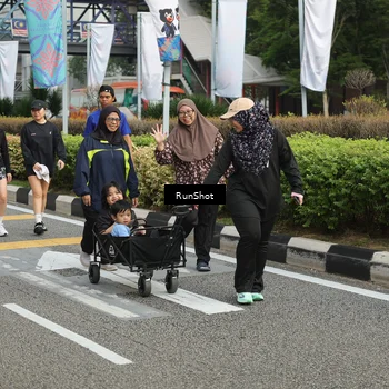 Runner Photo 4746756