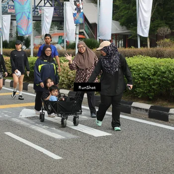 Runner Photo 4746767