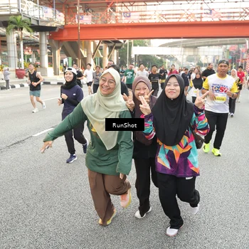 Runner Photo 4746973