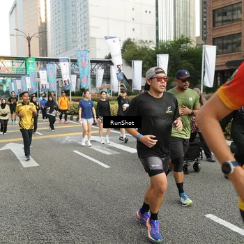 Runner Photo 4746990