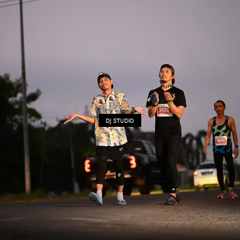 Runner Photo 4747365
