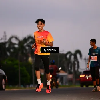 Runner Photo 4747699