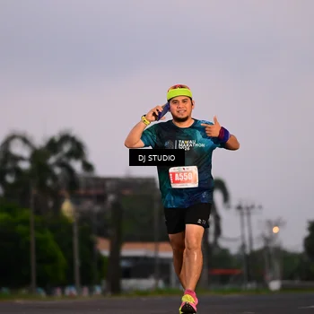 Runner Photo 4748042
