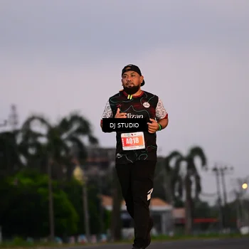 Runner Photo 4748352