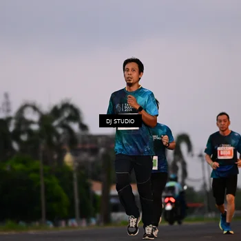 Runner Photo 4748371