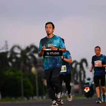 Runner Photo 4748400