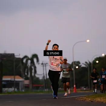 Runner Photo 4748480