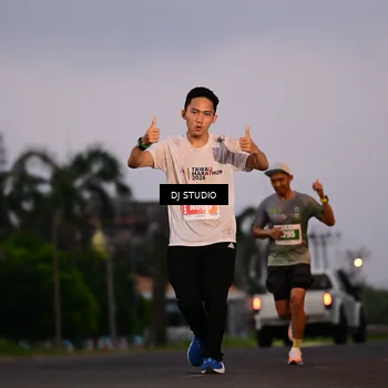 Runner Photo 4748509