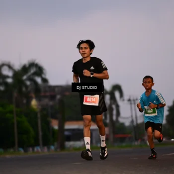 Runner Photo 4748596
