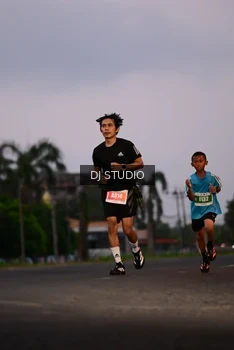Runner Photo 4748609