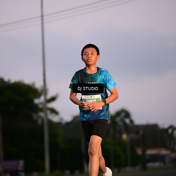 Runner Photo 4748730