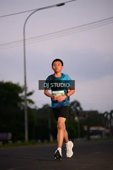 Runner Photo 4748736