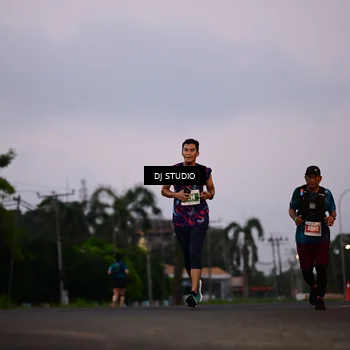 Runner Photo 4748745
