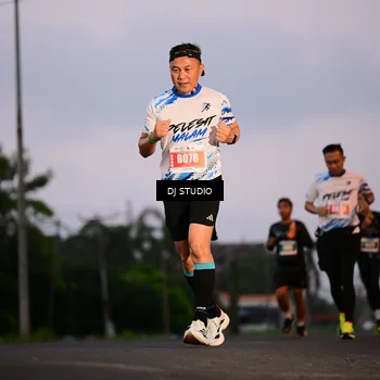 Runner Photo 4748865