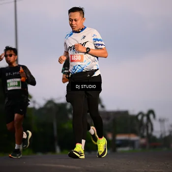 Runner Photo 4748912