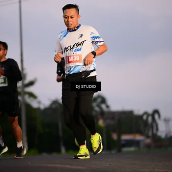 Runner Photo 4748924
