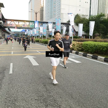 Runner Photo 4748978