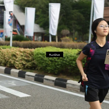 Runner Photo 4749137