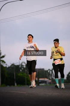 Runner Photo 4749309