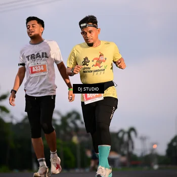 Runner Photo 4749323