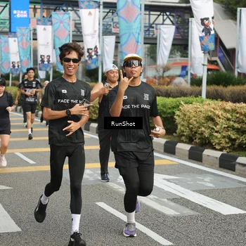 Runner Photo 4749351