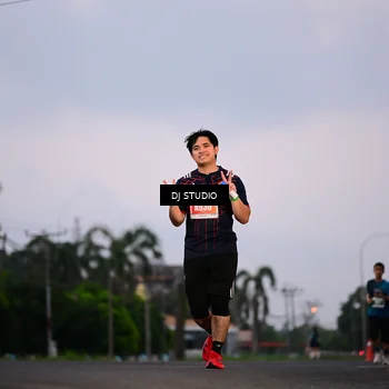 Runner Photo 4749369
