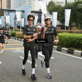 Runner Photo 4749372