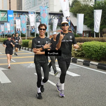 Runner Photo 4749377