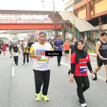 Runner Photo 4749378