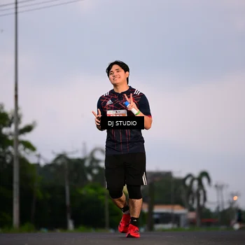 Runner Photo 4749409