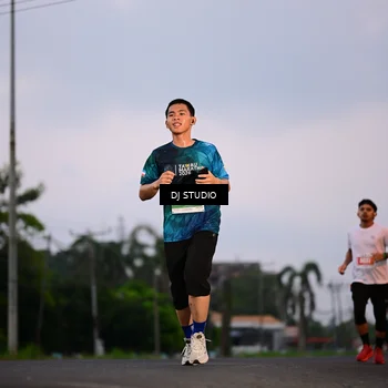 Runner Photo 4749416