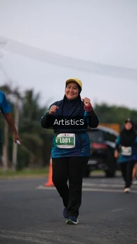 Runner Photo 4749426