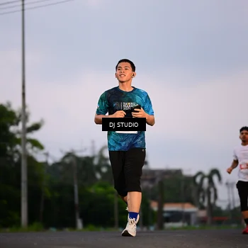 Runner Photo 4749427