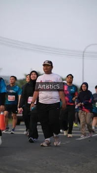 Runner Photo 4749439