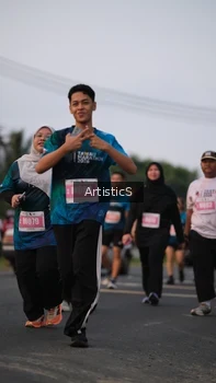 Runner Photo 4749458