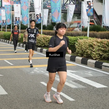 Runner Photo 4749546