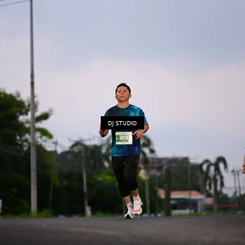 Runner Photo 4749557