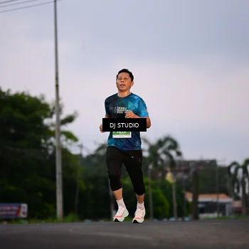 Runner Photo 4749574