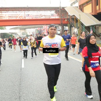Runner Photo 4749602