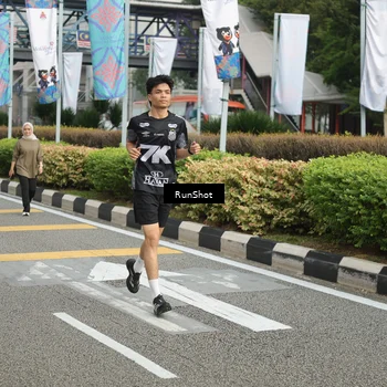 Runner Photo 4749611