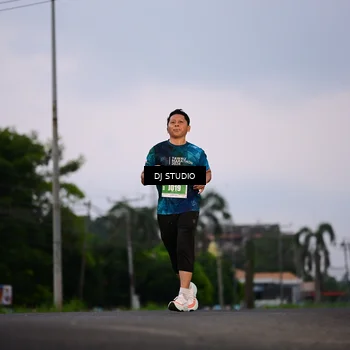 Runner Photo 4749633