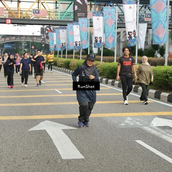 Runner Photo 4749672