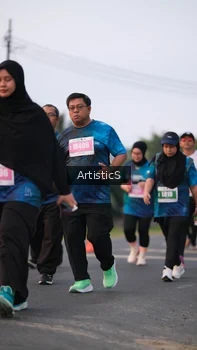 Runner Photo 4749674