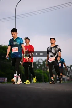 Runner Photo 4749688