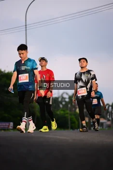 Runner Photo 4749691