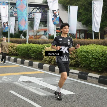 Runner Photo 4749714